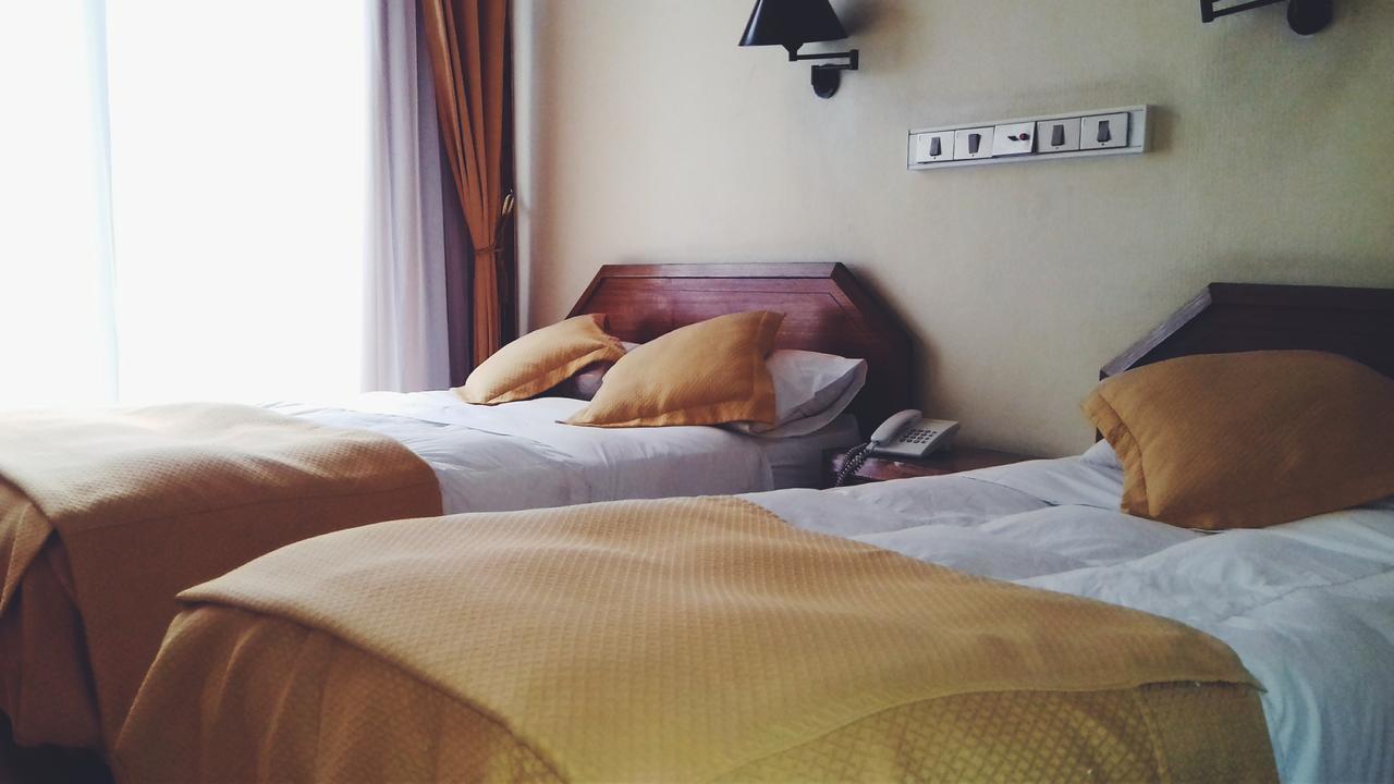 Hotel Plaza Лос-Андес Екстер'єр фото